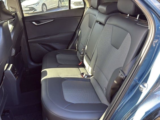 Kia NIRO Niro 1.6 GDi 171 ch PHEV DCT6 Premium Bleu Mineral Metal