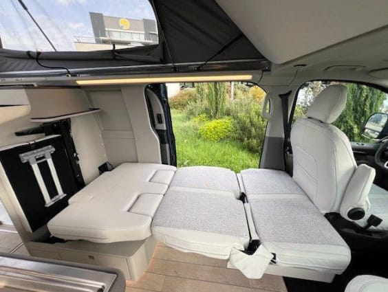 Westfalia KELSEY NOUVEAU FORD TRANSIT CUSTOM 136 Cv BVA Gris Magnetic 
