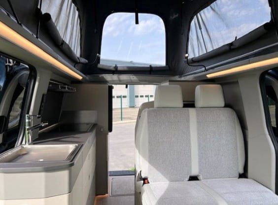 Westfalia KELSEY NOUVEAU FORD TRANSIT CUSTOM 136 Cv BVA Gris Magnetic 