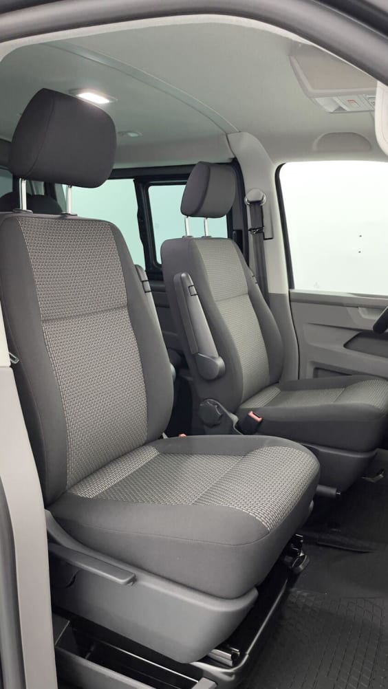 Volkswagen Transporter 6.1 Procab Transporter 6.1 procab L1 2.0 TDI 150ch Business Plus DSG7 Gris Indium