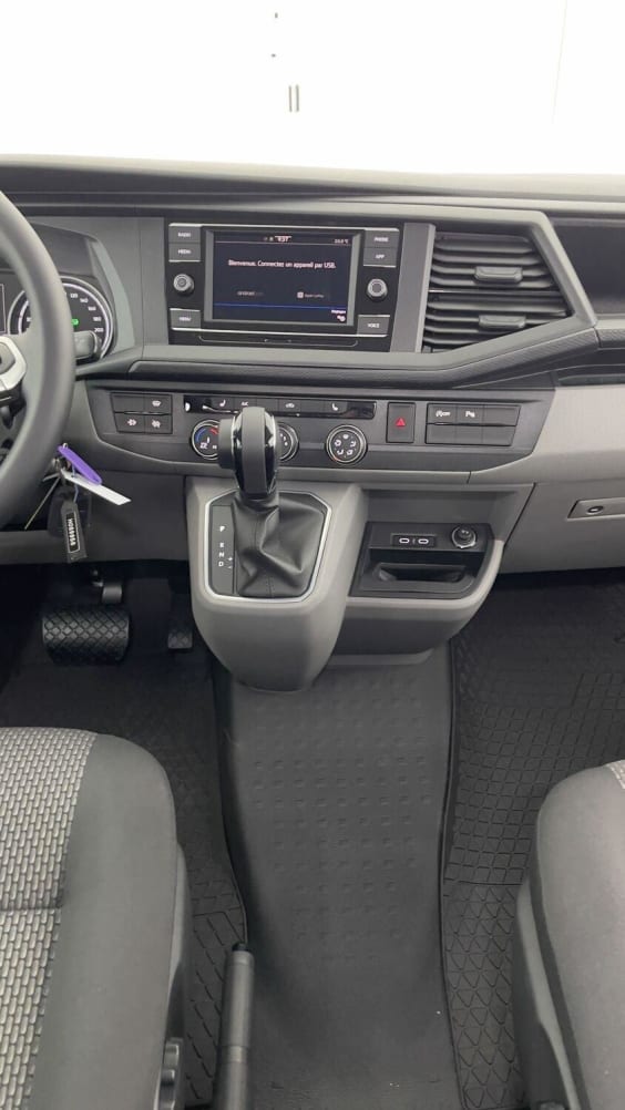 Volkswagen Transporter 6.1 Procab Transporter 6.1 procab L1 2.0 TDI 150ch Business Plus DSG7 Gris Indium
