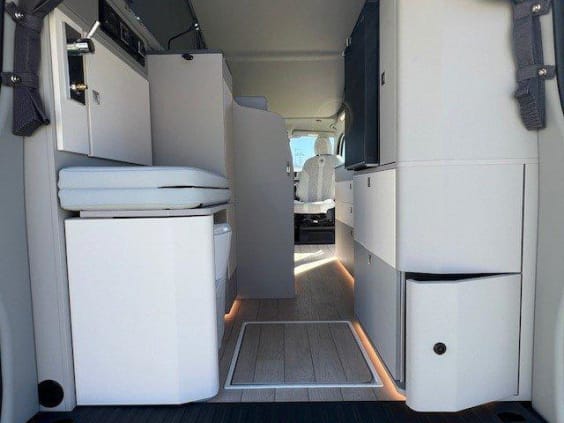 Westfalia KELSEY NOUVEAU FORD TRANSIT CUSTOM 136 CV Blanc Arctique