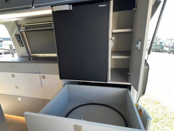 Westfalia KELSEY NOUVEAU FORD TRANSIT CUSTOM 136 CV Blanc Arctique
