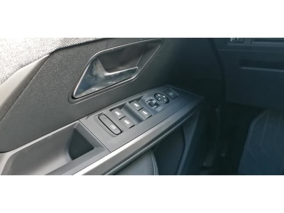 Peugeot 3008 1.2i Hybrid 145 e-DCS6  Allure Blanc Okénite