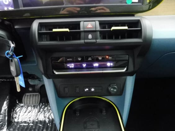 Fiat GRANDE PANDA 1.2 HYBRID 100CH LA PRIMA EDCT6 Bronze Luna