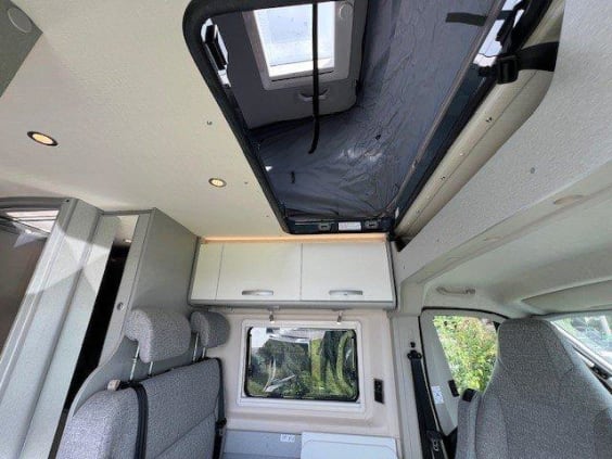 Hymer Camper Vans FREE 600 CAMPUS FIAT DUCATO 2.2L - 140 CV - BVM Gris Campovolo