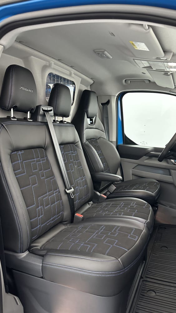 Ford Transit Custom Transit custom 320 L2H1 2.0 EcoBlue 170ch MS-RT BVA8 Digital Aqua Blue