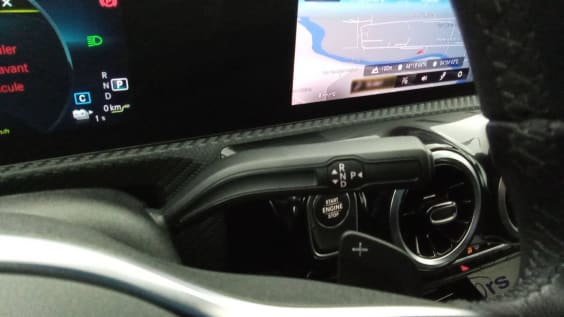 Mercedes-Benz Classe A Berline CLASSE A 250 E 8G-DCT PROGRESSIVE LINE Argent Iridium