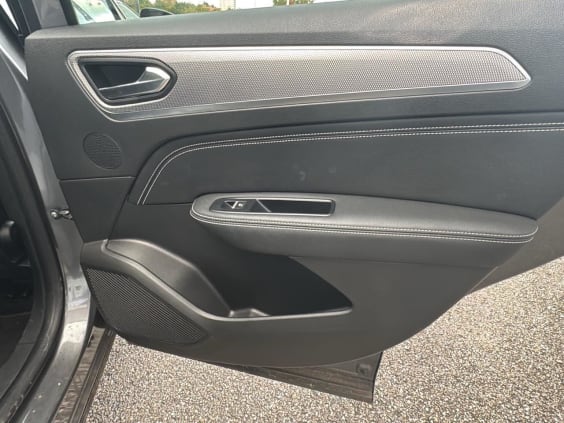 Renault Arkana 1.6 e-tech hybride 145 techno Gris