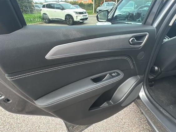 Renault Arkana 1.6 e-tech hybride 145 techno Gris