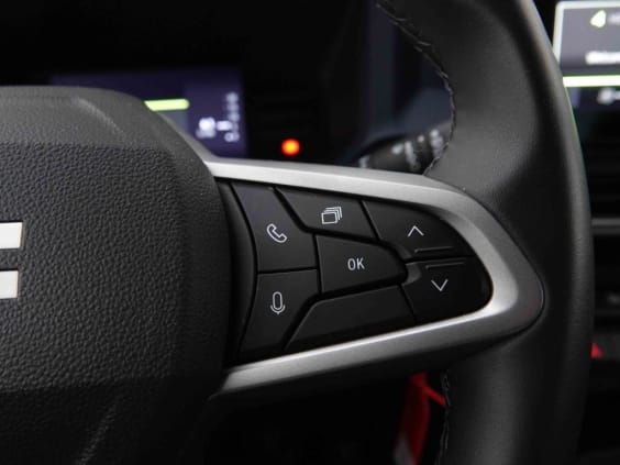 Dacia DUSTER 1.2 Mild Hybrid 130 Expression Noir