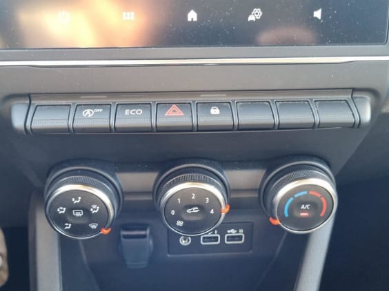 Renault CLIO V 1.5 dci 100 evolution Gris Schiste