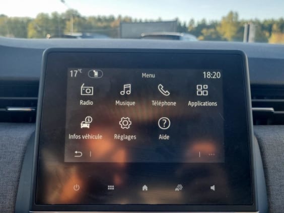 Renault CLIO V 1.5 dci 100 evolution Noir Etoile