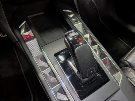 DS DS3 PureTech 130 EAT8 Opera Gris Platinium