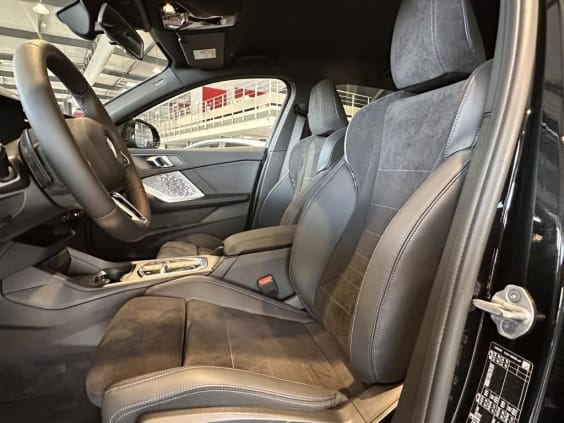 BMW Serie 1 F70 120 170 ch DKG7 M Sport Noir Saphir