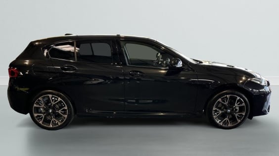 BMW Serie 1 F70 120 170 ch DKG7 M Sport Noir Saphir