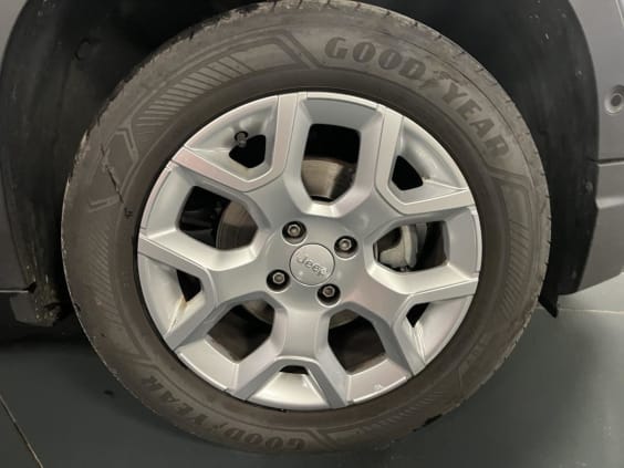 Jeep Avenger 1.2 Turbo T3 - 100  Altitude Gris