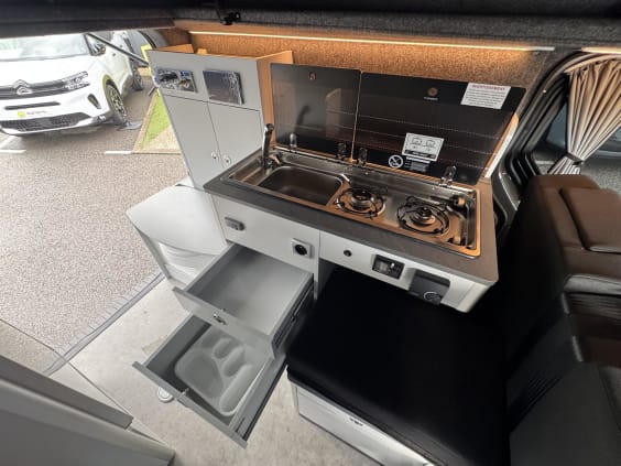 Stylevan Origin AUSTRAL IV RENAULT TRAFIC - 2.0 L DCI - 150 CV - BVM6 Gris Urbain