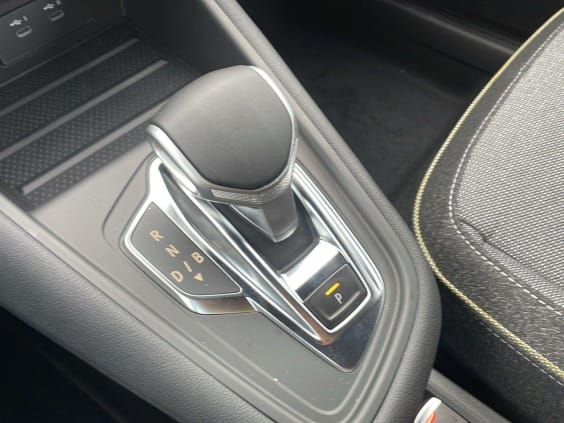 Renault CAPTUR Captur E-Tech full hybrid 145 ch Techno Blanc Nacre Metal / Toit Beige