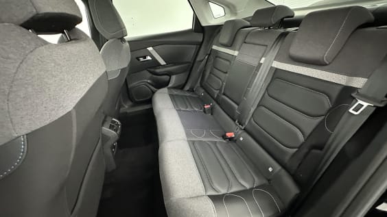 Citroën C4 X C4 x 1.2 PureTech 130ch Max EAT8 Noir Perla Nera