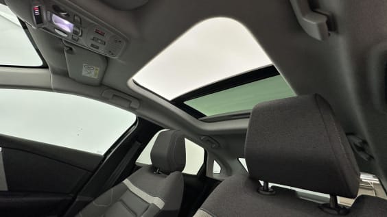 Citroën C4 X C4 x 1.2 PureTech 130ch Max EAT8 Noir Perla Nera