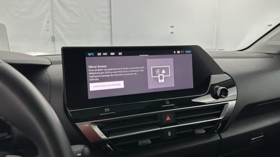 Citroën C4 X C4 x 1.2 PureTech 130ch Max EAT8 Noir Perla Nera