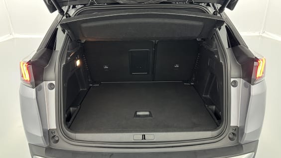 Peugeot 3008 3008 1.2 Hybrid 136ch Allure Pack e-DCS6 gris artense