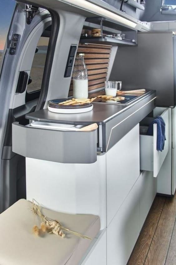 Campérêve CAP LAND FORD TRANSIT CUSTOM 2.0L 136 CV - BVA Gris Magnétic
