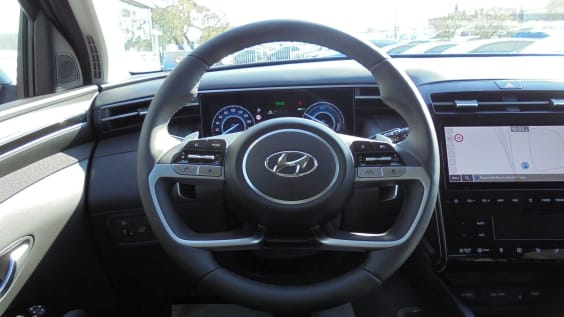 Hyundai Tucson Tucson 1.6 T-GDI 230 Hybrid BVA6 Executive Phantom Black