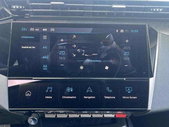 Peugeot 308 Hybrid 136 e-DCS6 Allure Vert Olivine Metal