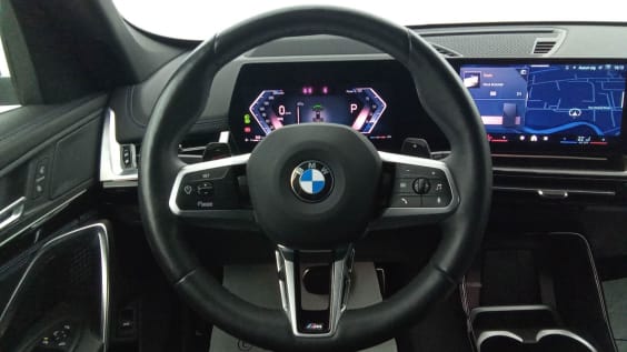 BMW X1 U11 X1 sDrive 20i 170ch DKG7 M Sport Saphirschwarz