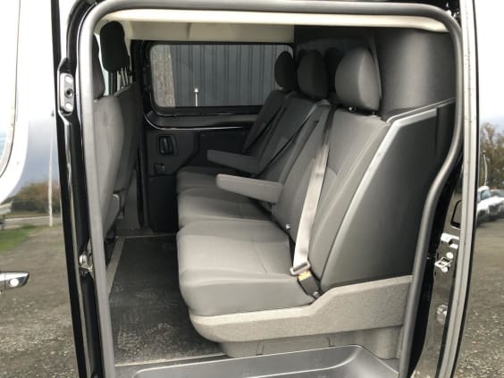 Citroën JUMPY M 2.0 BLUEHDI 180 S S EAT8 DOUBLE CABINE 5 PLACES Noir
