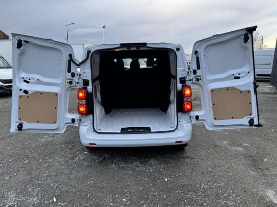 Citroën JUMPY M 2.0 HDI 180 EAT-8 CABINE APPROFONDIE 5 PLACES Blanc