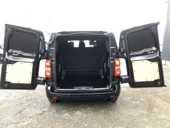 Citroën JUMPY M 2.0 BLUEHDI 180 S S EAT8 DOUBLE CABINE 5 PLACES Noir