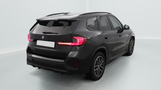 BMW X1 U11 X1 sDrive 20i 170ch DKG7 M Sport Saphirschwarz