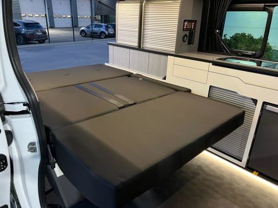 Hanroad TREK 4 - Wild Edition NOUVEAU RENAULT TRAFIC 2.0L DCI 130 CV - BVM6 Blanc 