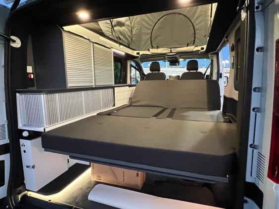 Hanroad TREK 4 - Wild Edition NOUVEAU RENAULT TRAFIC 2.0L DCI 130 CV - BVM6 Blanc 