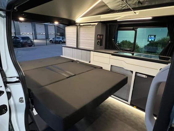 Hanroad TREK 4 - Wild Edition NOUVEAU RENAULT TRAFIC 2.0L DCI 130 CV - BVM6 Blanc 