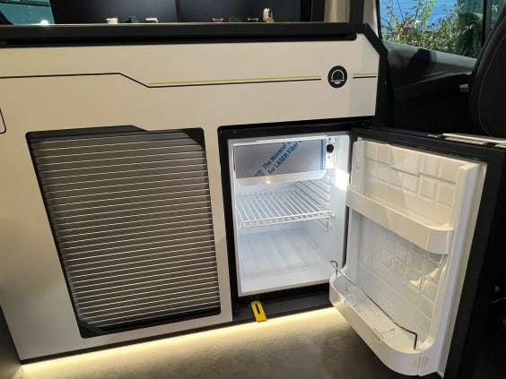 Hanroad TREK 4 - Wild Edition NOUVEAU RENAULT TRAFIC 2.0L DCI 130 CV - BVM6 Blanc 