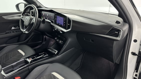 Opel Mokka-e MOKKA-E 136ch Ultimate Blanc Banquise