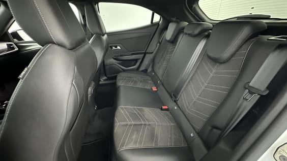 Opel Mokka-e MOKKA-E 136ch Ultimate Blanc Banquise
