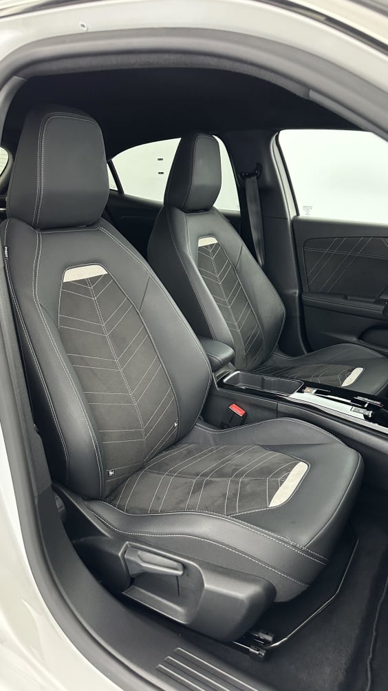 Opel Mokka-e MOKKA-E 136ch Ultimate Blanc Banquise
