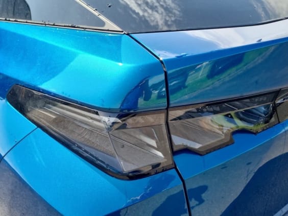 Peugeot 3008 Hybrid 145 gt e-dcs6 Bleu Obsession