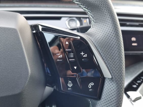Peugeot 3008 Hybrid 145 gt e-dcs6 Bleu Obsession