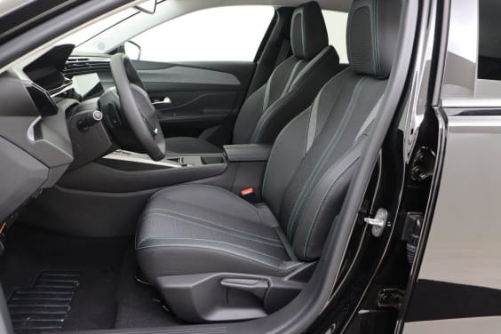 Peugeot E-408 58kWh 210ch ALLURE Black