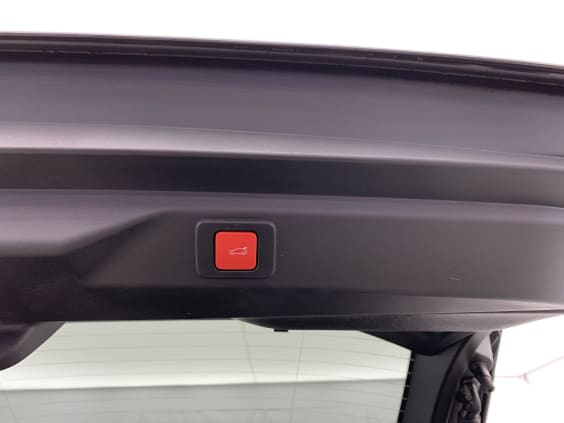 Peugeot 3008 Hybrid 145 e-DCS6 GT Gris Titane