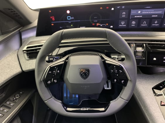 Peugeot 3008 Hybrid 145 e-DCS6 GT Gris Titane