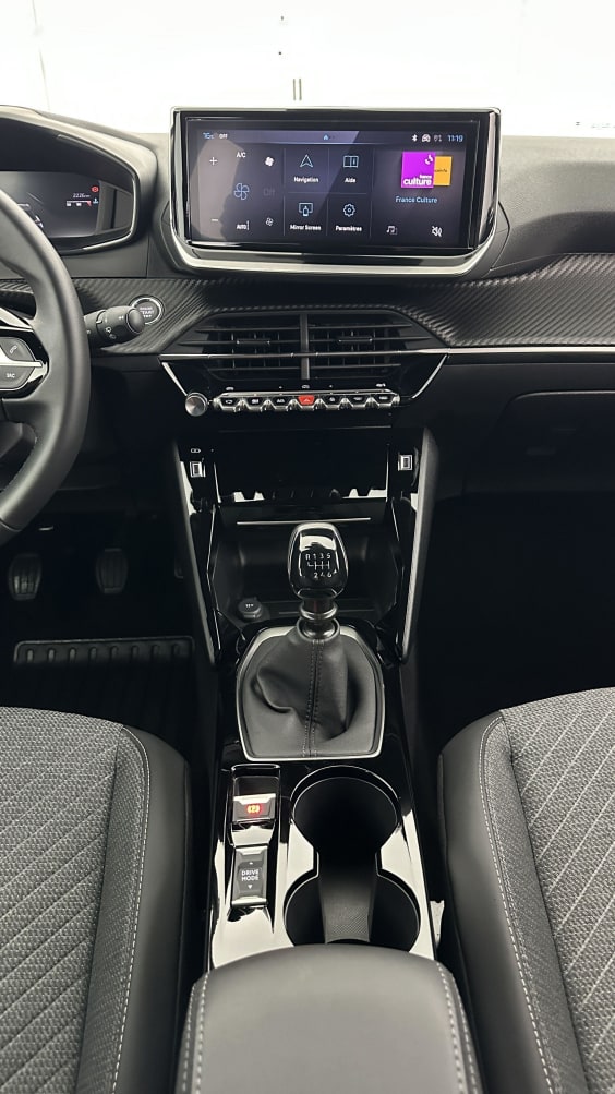 Peugeot 2008 2008 1.2 Puretech 100ch Allure Noir Perla Nera