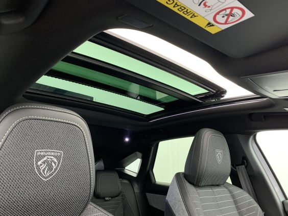 Peugeot 3008 Hybrid 145 e-DCS6 GT gris artense