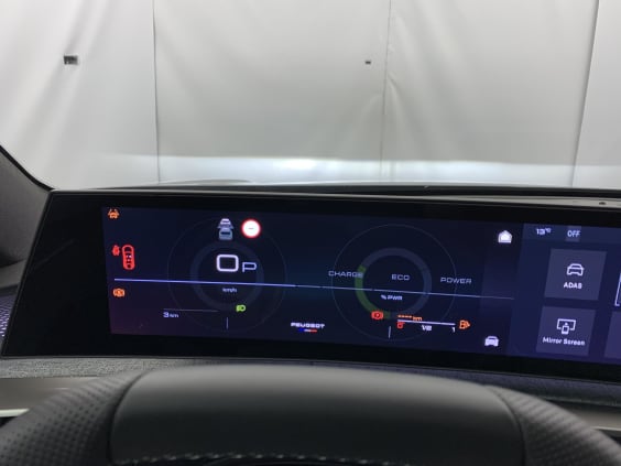 Peugeot 3008 Hybrid 145 e-DCS6 GT gris artense